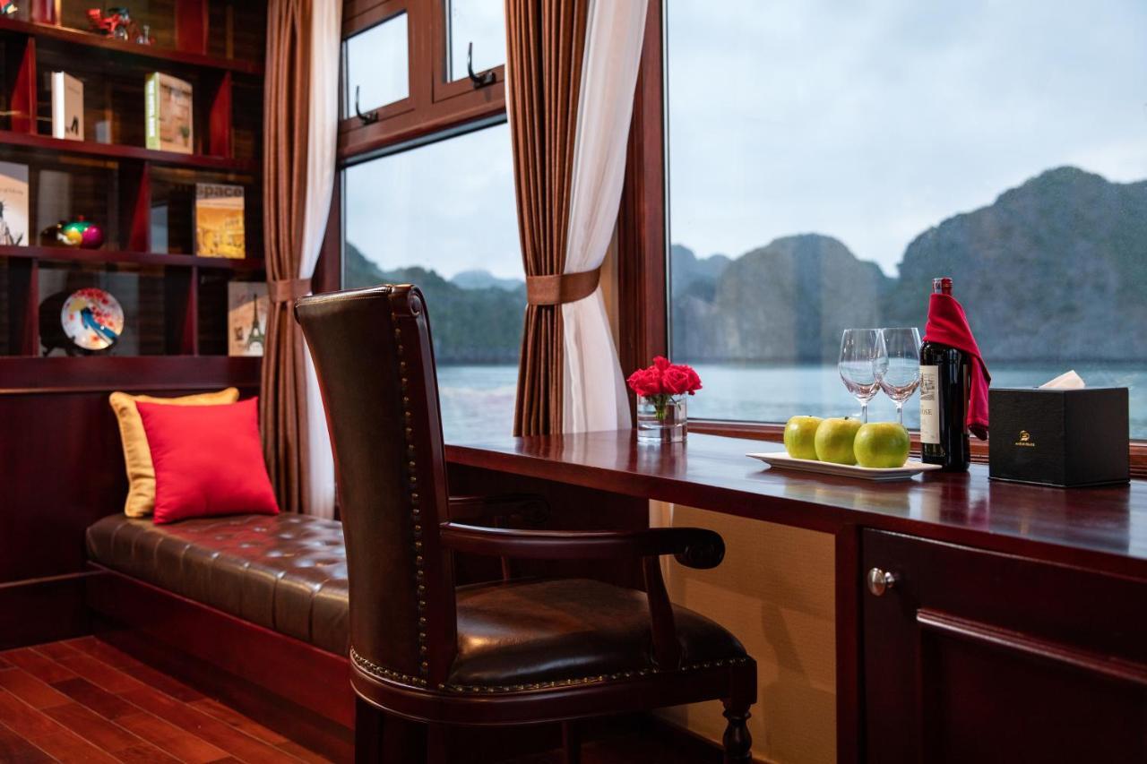 Dora Cruise By Hag Hotel Ha Long Exterior photo